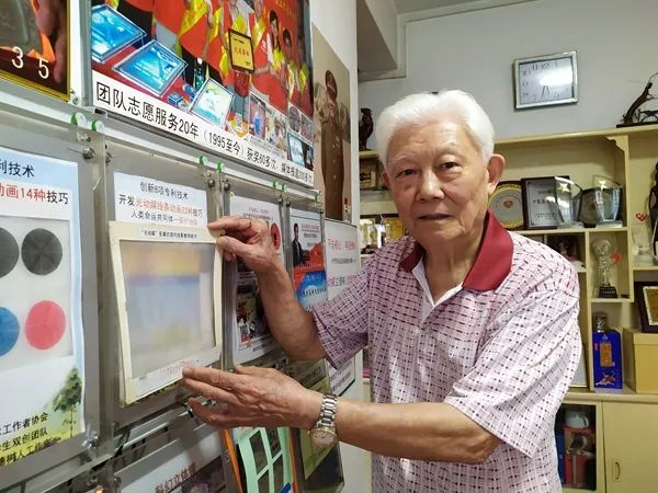 退役老兵秦兆年：科教扶贫，为教育事业奋斗终生