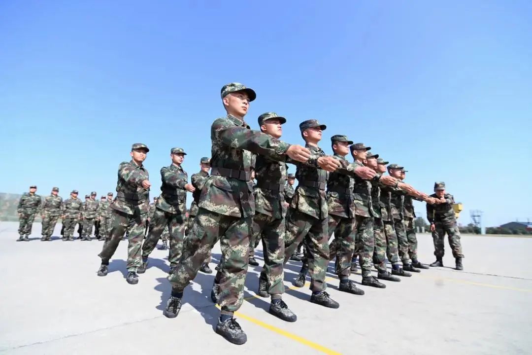 投身火热军营！增城2022年秋季征兵体检工作有序开展