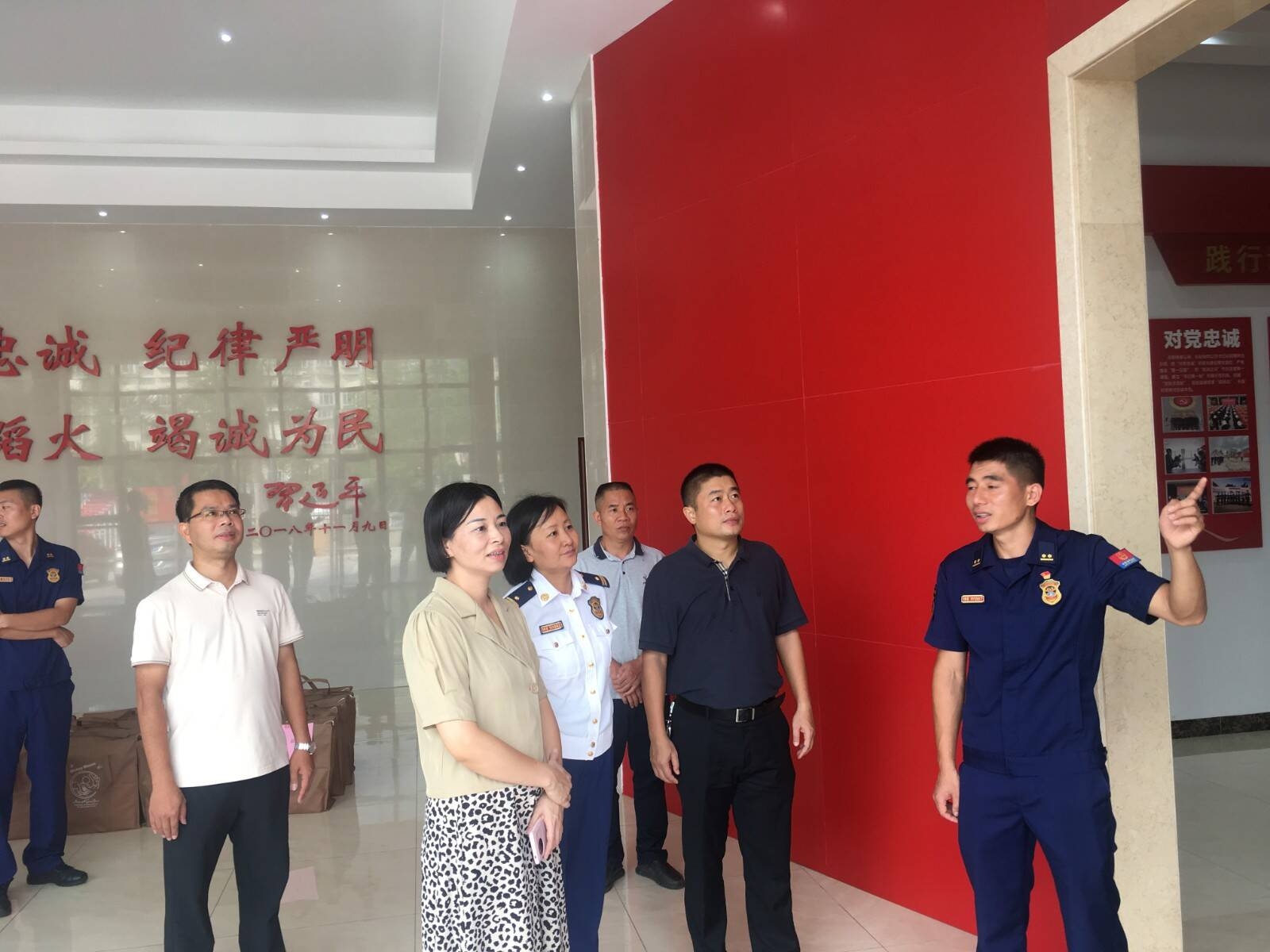 1659583003234074.jpg 165958035238.jpg