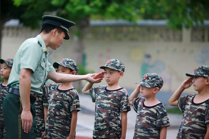 1688451380384272.jpg 1681120358859761.jpg